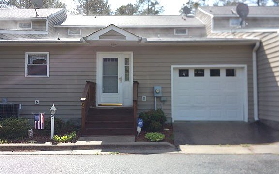 2nd image of 165 Sandy Trace Dr