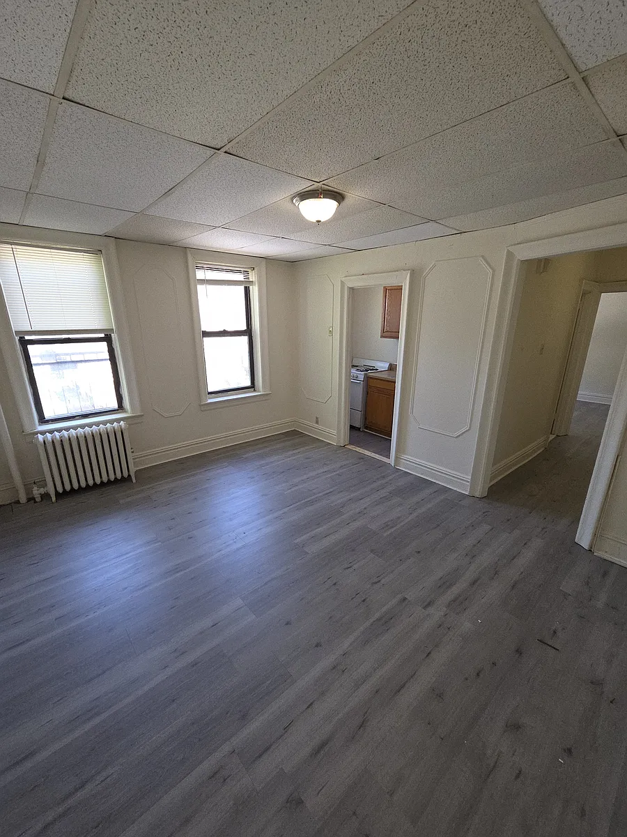 Building Photo - 38A Gautier Ave #203