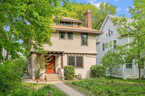 2505 Pleasant Ave Photo 1