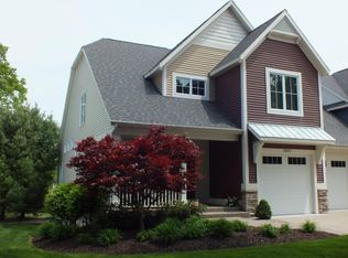 1947 Bower St #B2, Holland, MI 49424