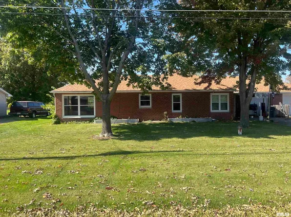 226 17th St E, Milan, IL 61264