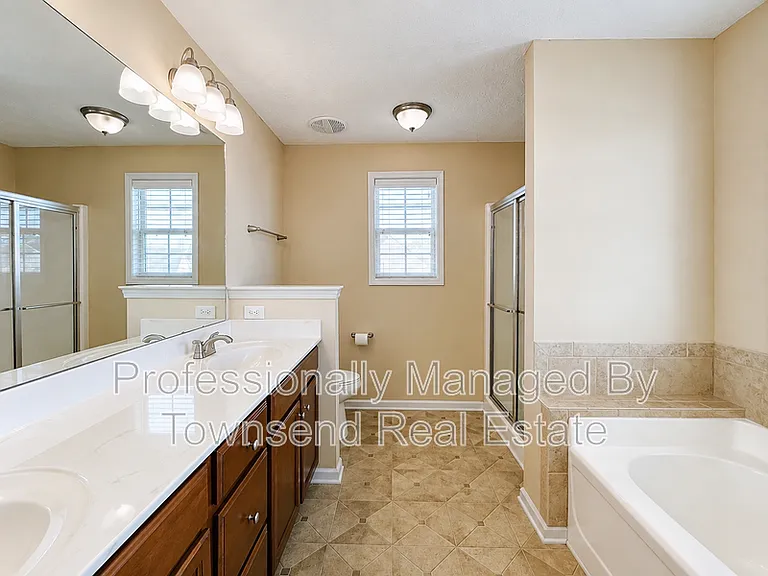 4211 Cherry Hill Ln — Photo 10