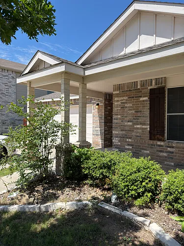 916 Rivers Creek Ln Photo 1