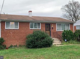 6117 Sargent Rd, Hyattsville, MD 20782