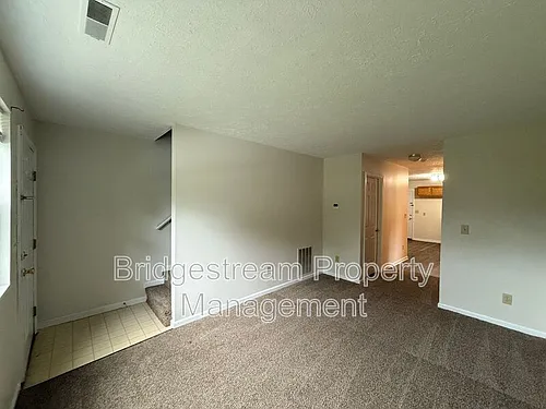 4500 Elliot Ave Photo 1