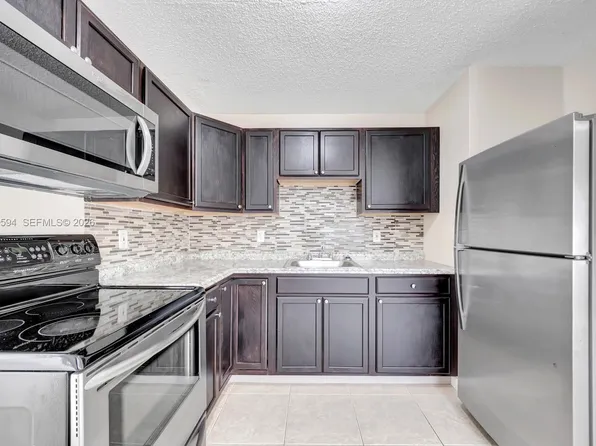 2610 Riverland Dr #A, Fort Lauderdale, FL 33312