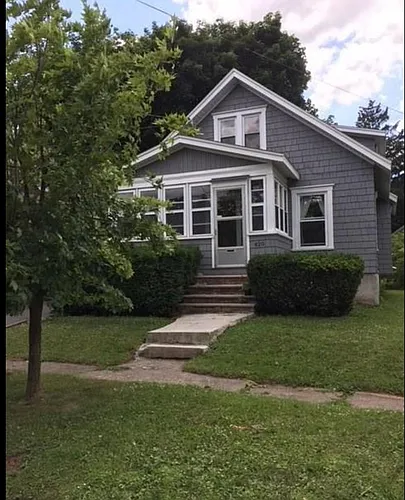 420 Stafford Ave Photo 1