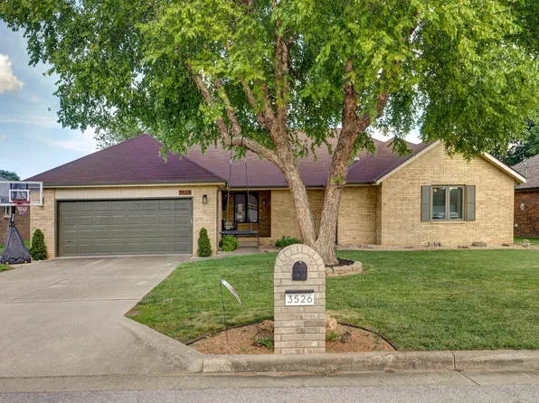 3526 S Bellhurst Avenue, Springfield, MO 65804