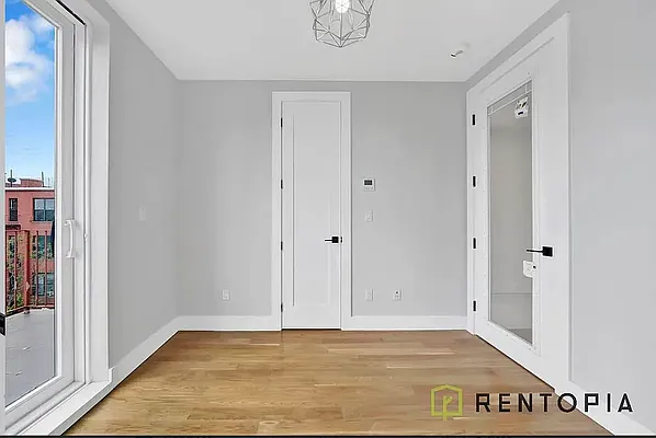 Rented by Rentopia | media 18
