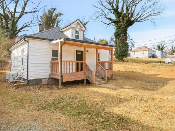 1326 Gilmer Ave NW, Roanoke, VA 24017