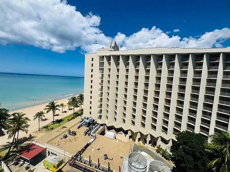 PR 187 Cond. Mar De Isla Verde — Photo 11