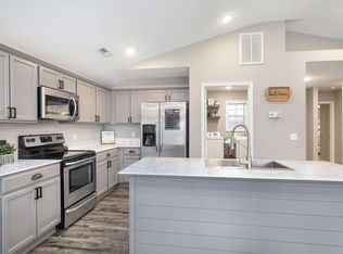 177 Country Ridge Way, Branson, MO 65616