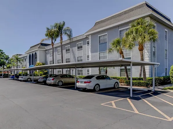 1706 Belleair Forest Dr APT 326, Belleair, FL 33756