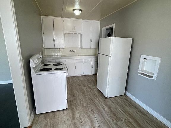 3rd image of 1114 Arkansas St