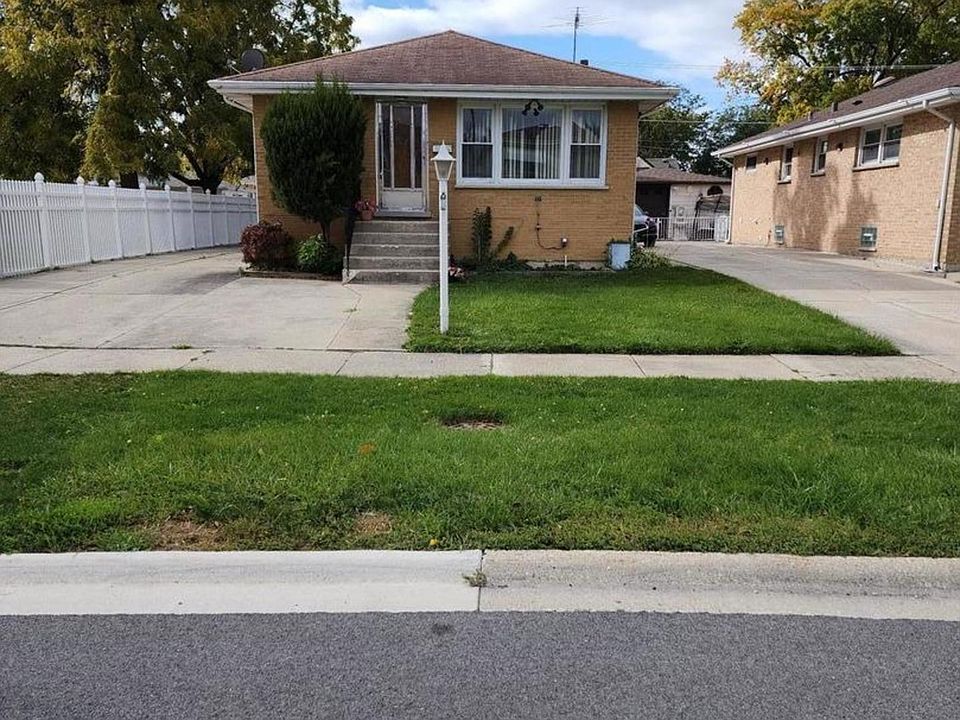 1st image of 302 1/2 S 44th Ave