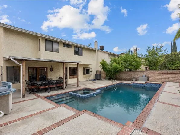 20210 Elkwood St, Winnetka, CA 91306