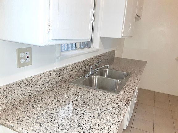 2nd image of 9508 S Western Ave #3