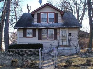 3059 Western Blvd, Baldwin, NY 11510