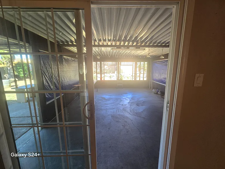 416 Blanco St — Photo 10