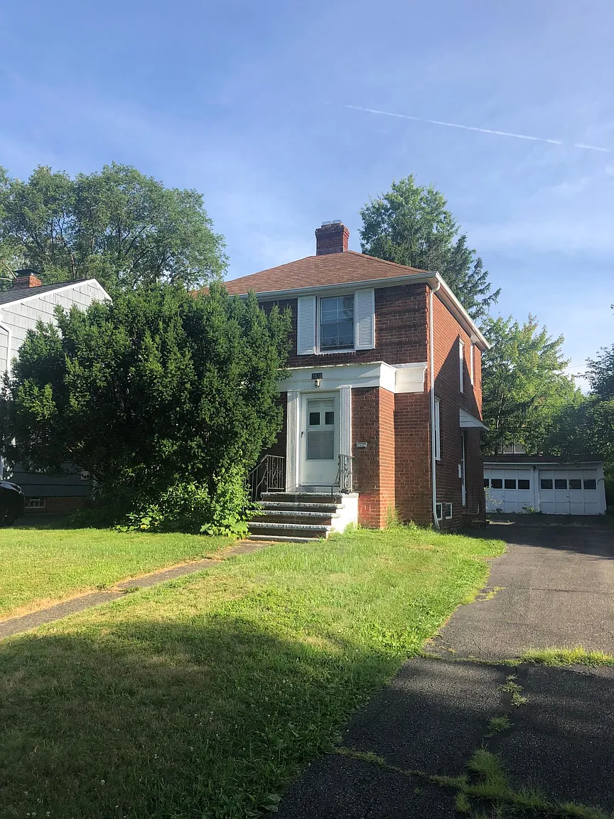 3830 Berkeley Rd photo 1