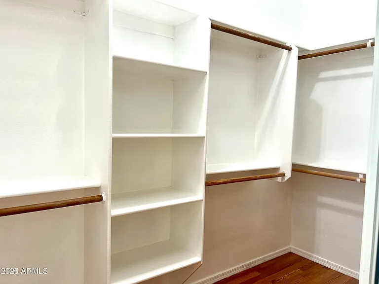 407 W Helena Dr — Photo 27