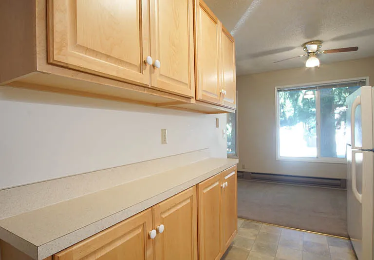 4030 SE Gladstone St #9 — Photo 9