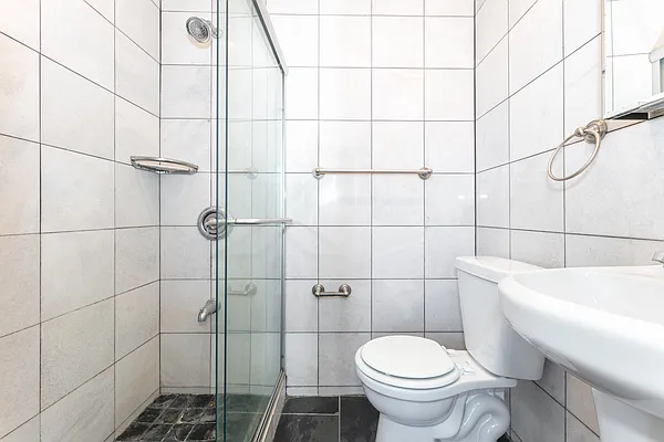 Rented by Dalan Rentals | media 13