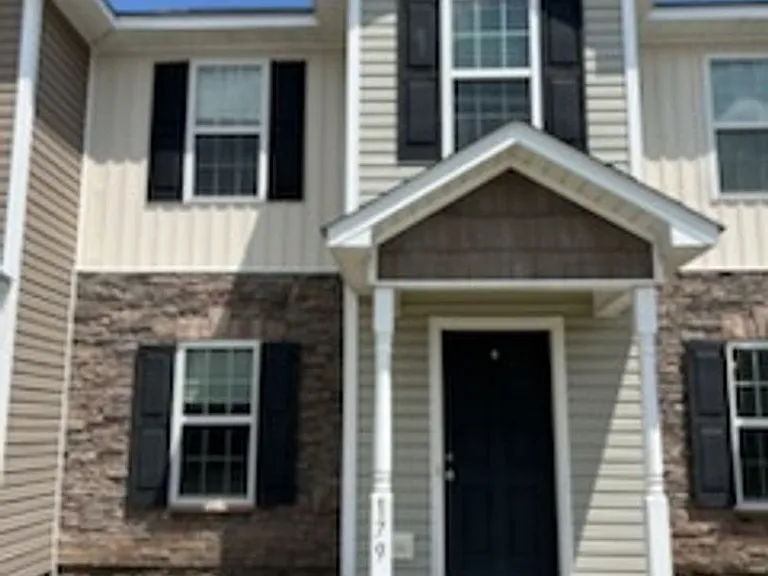 179 Glen Cannon Dr — Photo 1