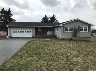 38 Yellow Barn Rd, Freeville, NY 13068