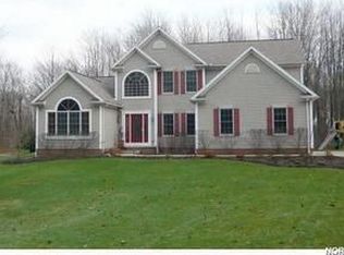 5251 Kapok Dr, Medina, OH 44256