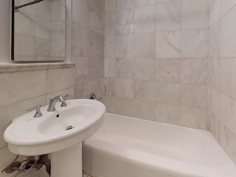 338 E 70th St #5D — Photo 11
