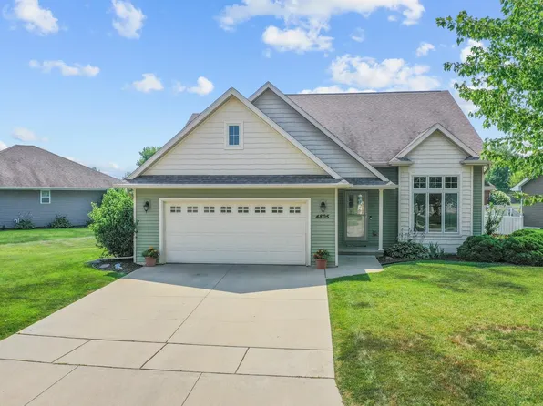 4805 Isabella Cir, Hobart, WI 54155