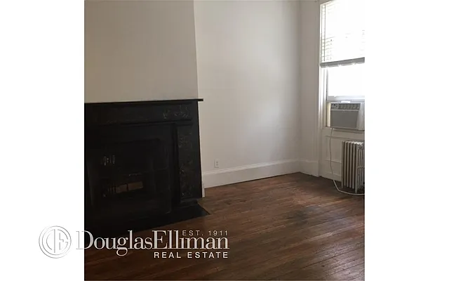 Rented by Douglas Elliman | media 37