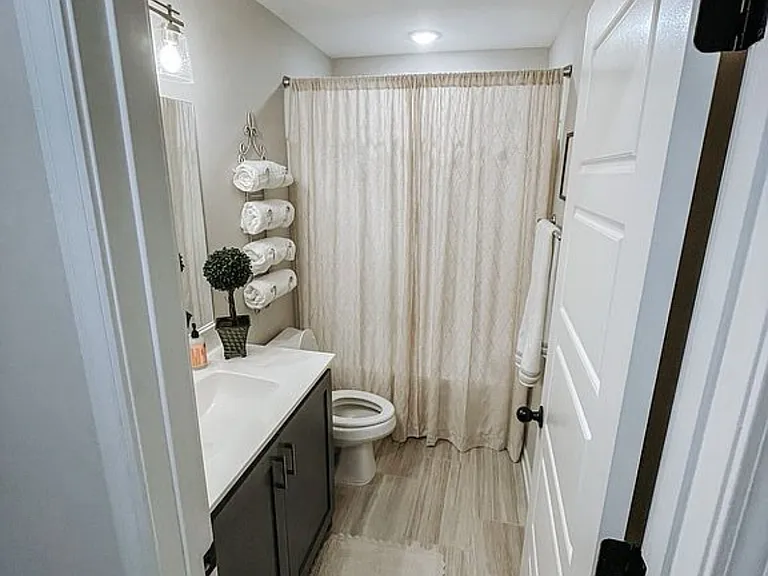 3777 Dawnwood Cir W — Photo 8