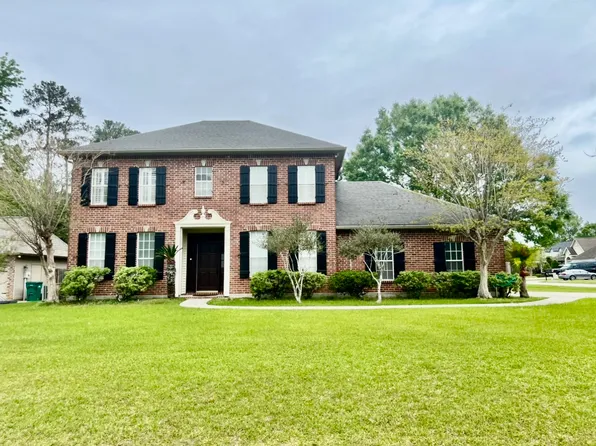 900 Avenue Du Chateau, Covington, LA 70433