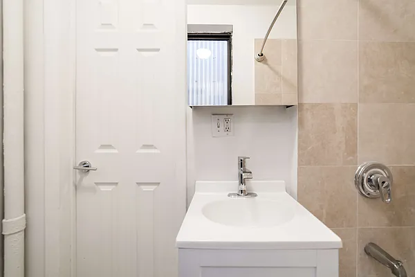 Rented by Gatsby Enterprises, LLC | media 7