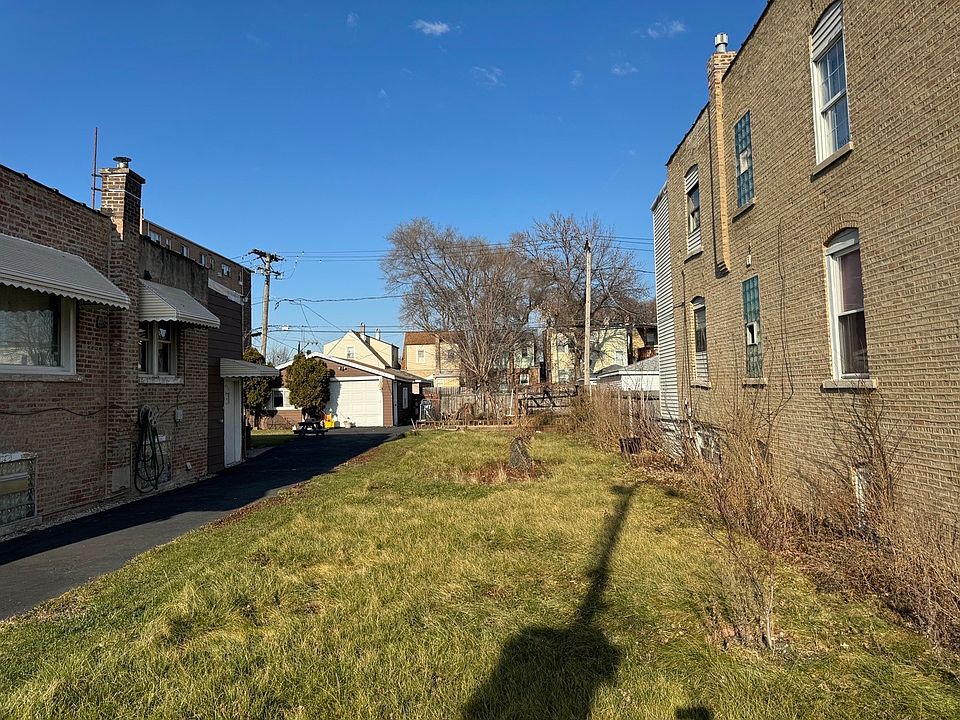 2nd image of 4730 W 20th St