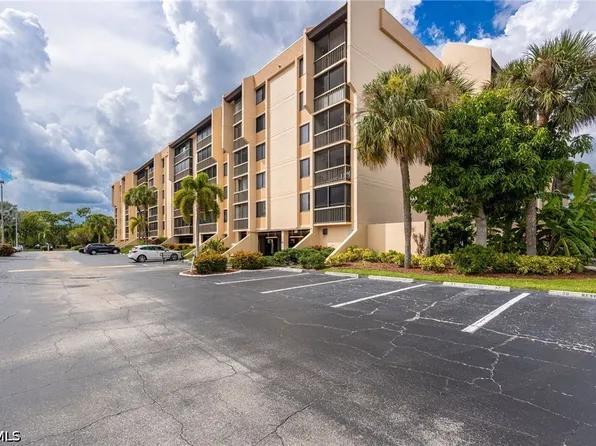3006 Caring Way APT 404, Port Charlotte, FL 33952