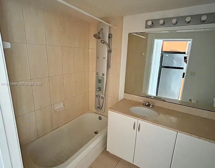 1750 N Bayshore Dr #5307 — Photo 9