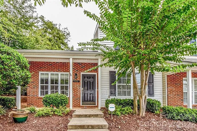 126 Barnhardt Loop