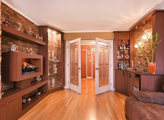 Sold by Remax Edge | media 6
