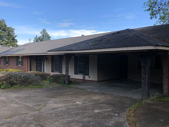 4th image of 5348 Airways Blvd