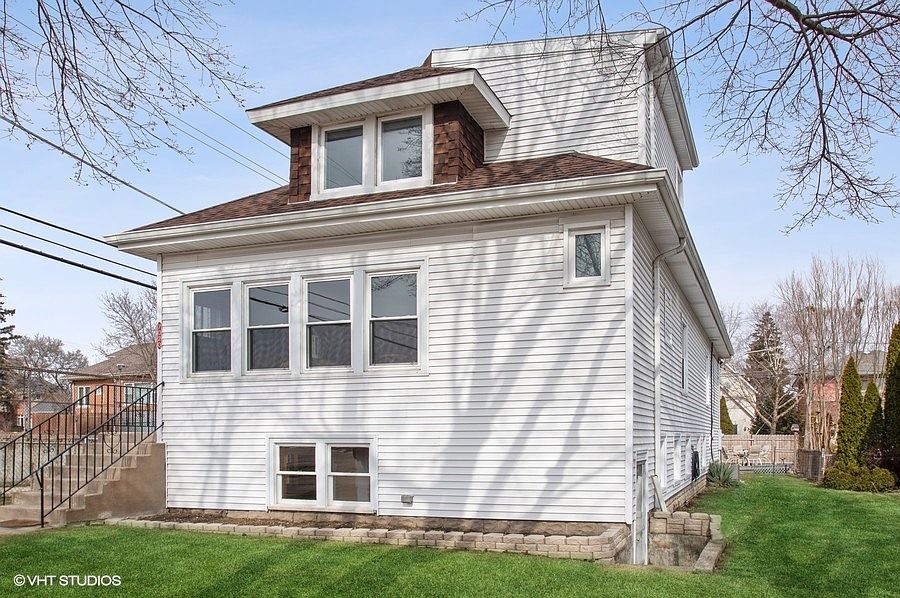 1st image of 7020 W Jarvis Ave