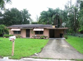 2959 Montclaire Ave, Fort Myers, FL 33901