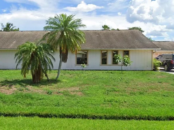 198 SW Ray Ave, Port Saint Lucie, FL 34983