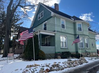 106 4th St #2, Jackson, MI 49201