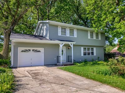 911 S Scenic Dr, Oakland, IA, 51560