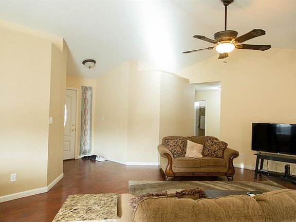 5th image of 1612 Posho Ave