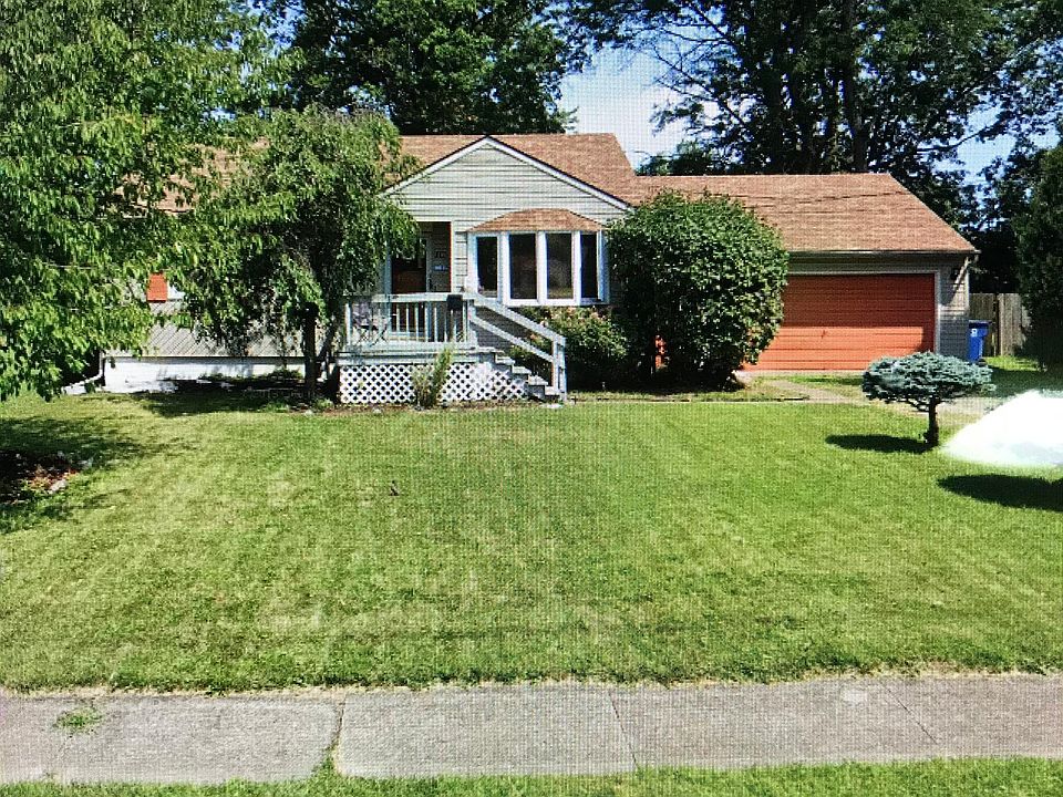 1st image of 1240 Parkway Dr