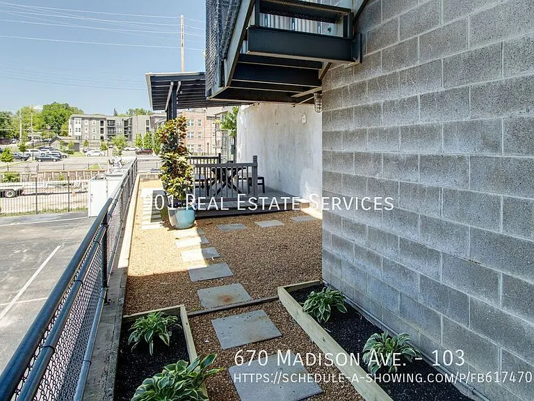 670 Madison Ave #103 — Photo 20